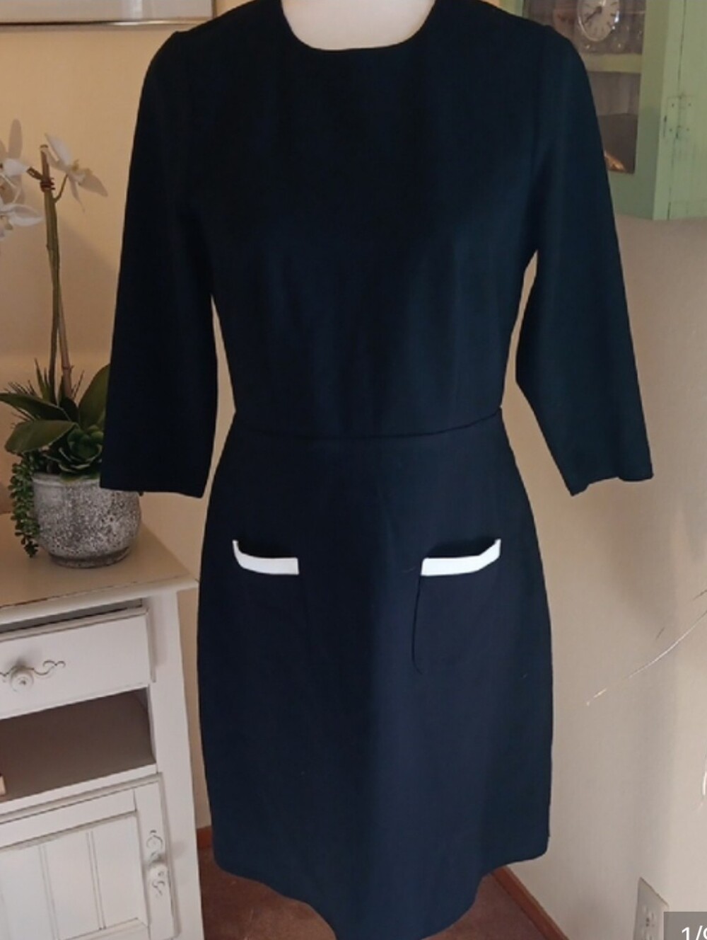 41 Hawthorn Ponte Dress - Picture 10 of 10